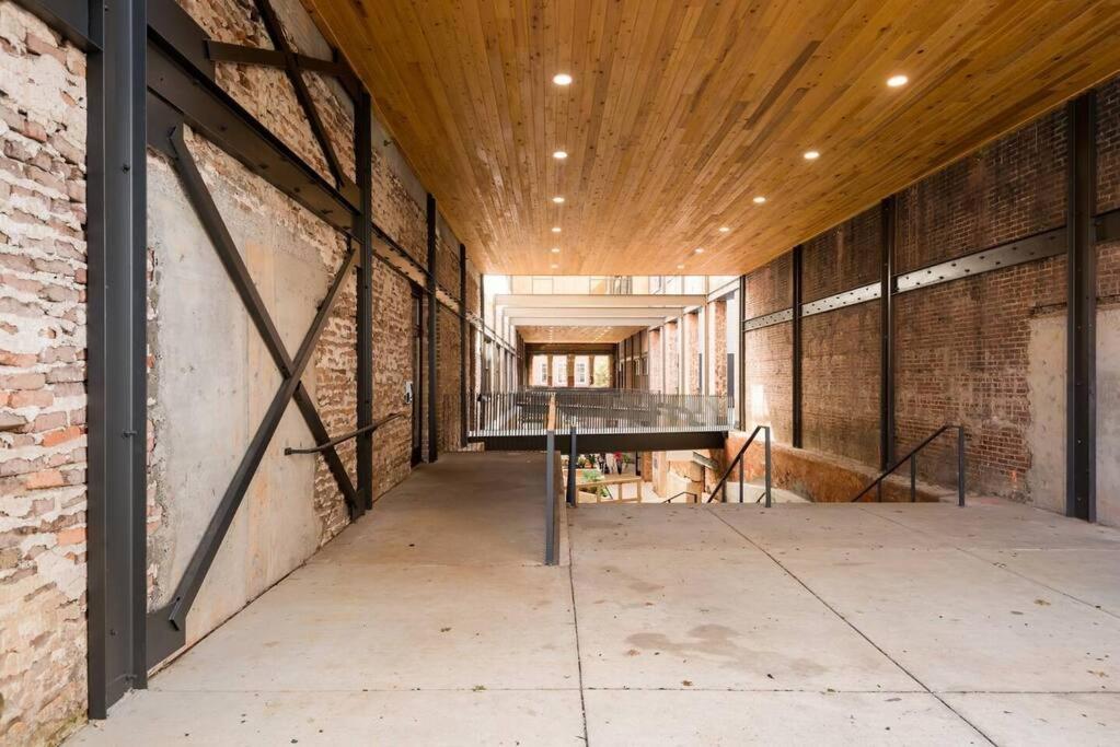 Trendy Condo! Close To Everthing Downtown Birmingham Exterior photo
